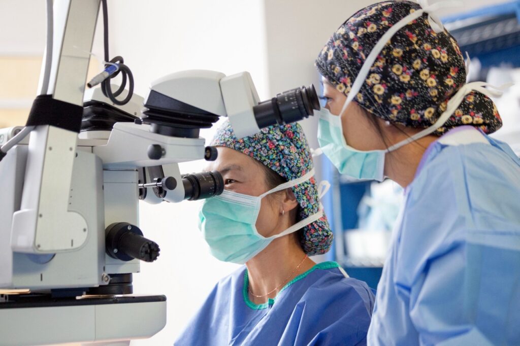 Looking at some laser eye surgery pros and cons